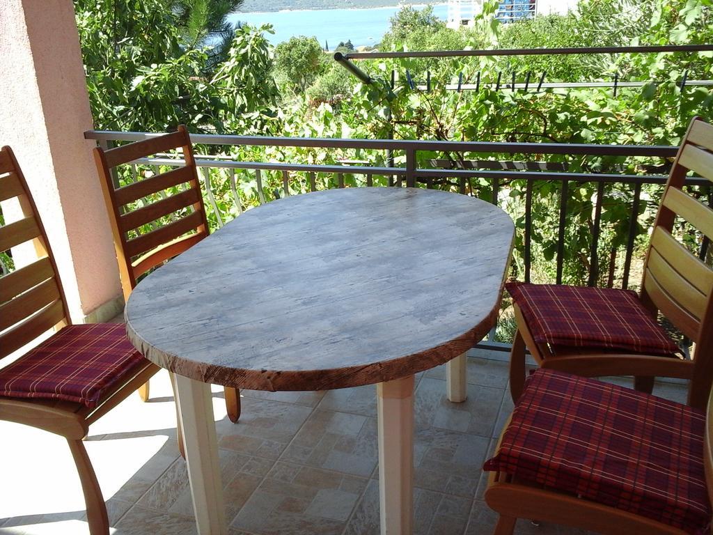 Apartment Vrulje Gornji Karin Kültér fotó