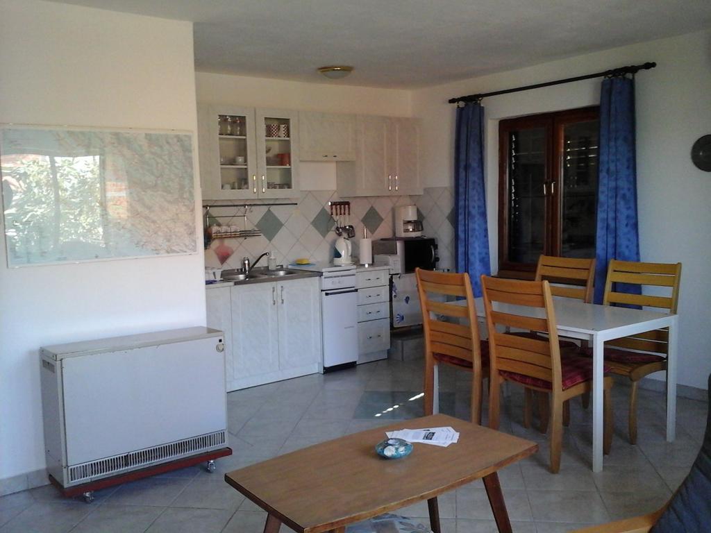 Apartment Vrulje Gornji Karin Kültér fotó